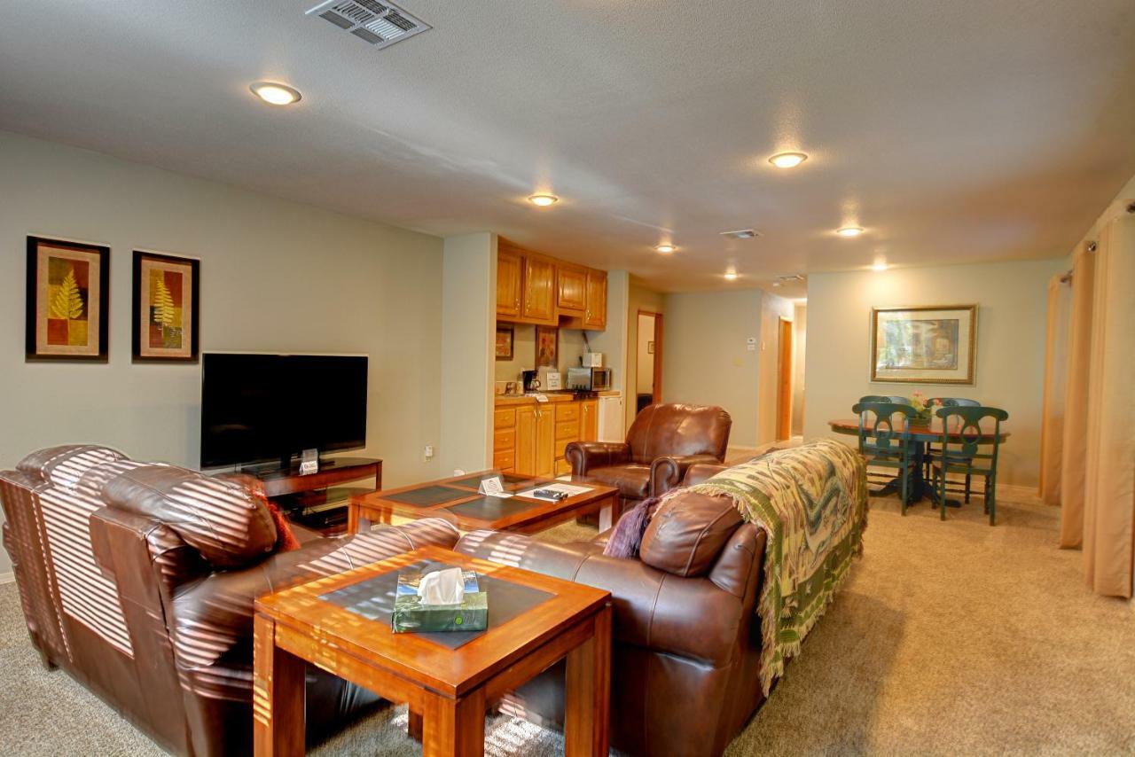 Morrisons Rogue River Lodge 멀린 외부 사진
